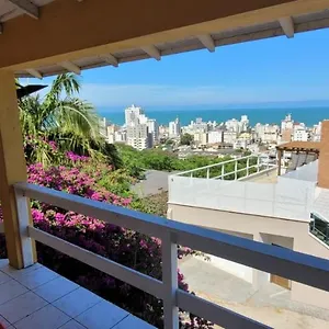 Residencial Maria Bed and breakfast Laguna